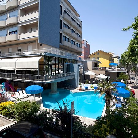 Hotel Metropolitan بيلاريا-إيجيا مارينا المظهر الخارجي الصورة