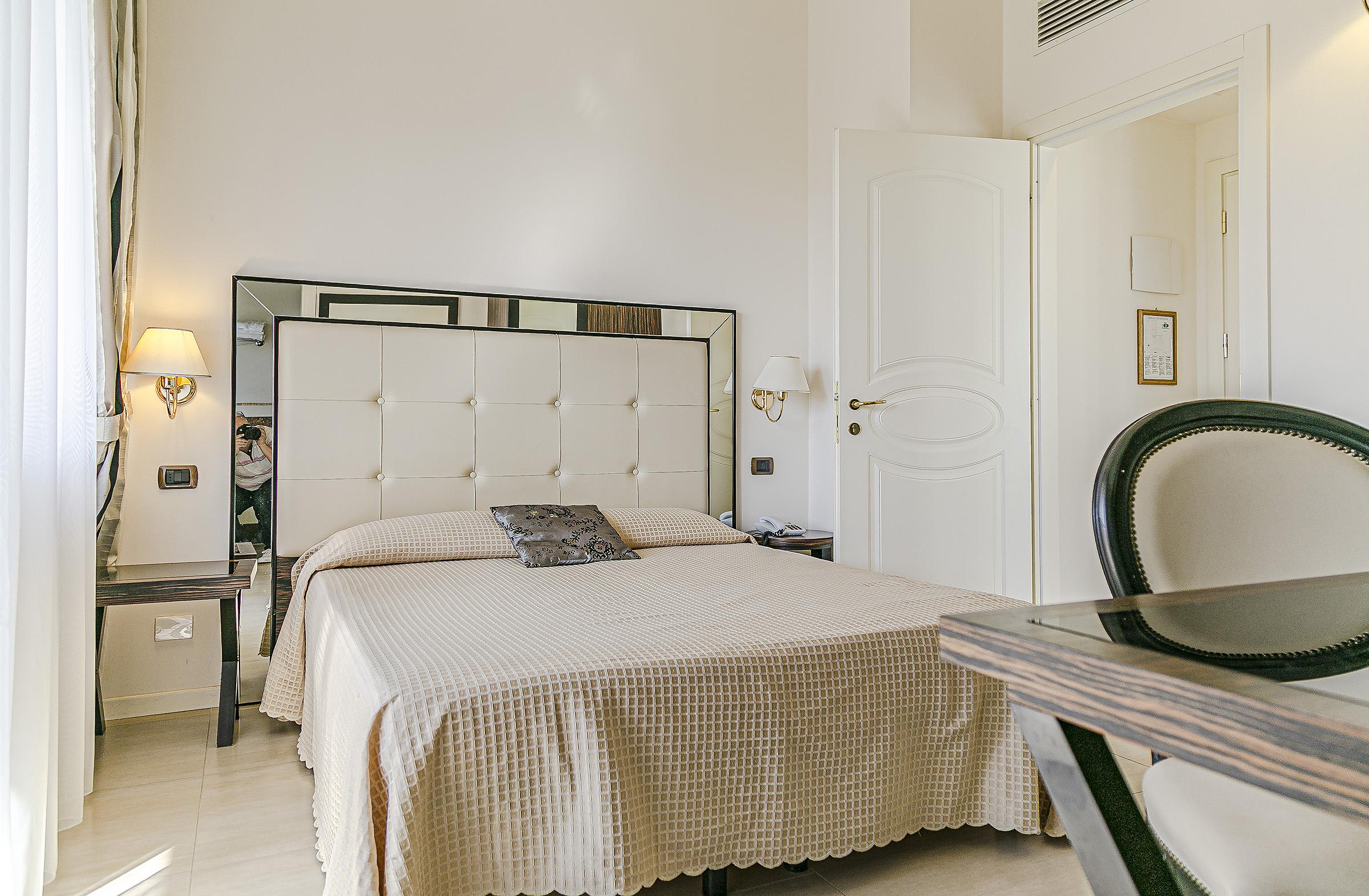 Hotel Metropolitan بيلاريا-إيجيا مارينا المظهر الخارجي الصورة