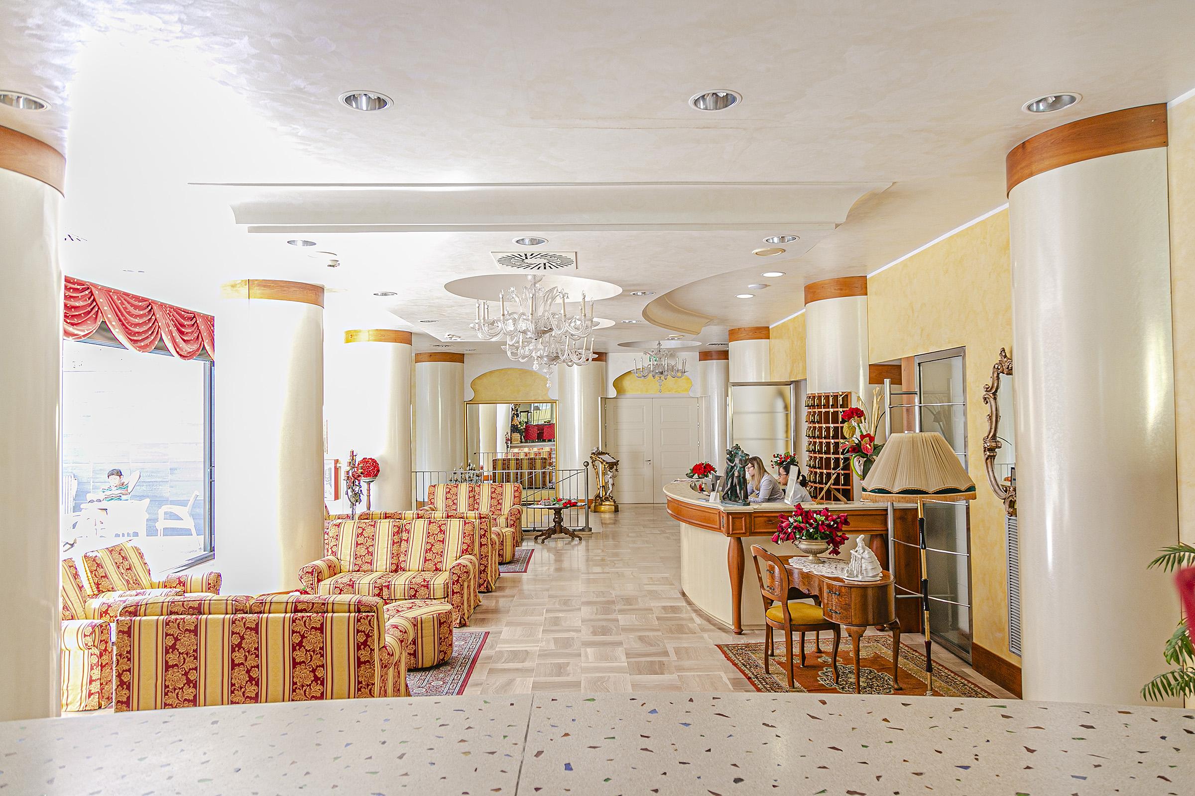 Hotel Metropolitan بيلاريا-إيجيا مارينا المظهر الخارجي الصورة