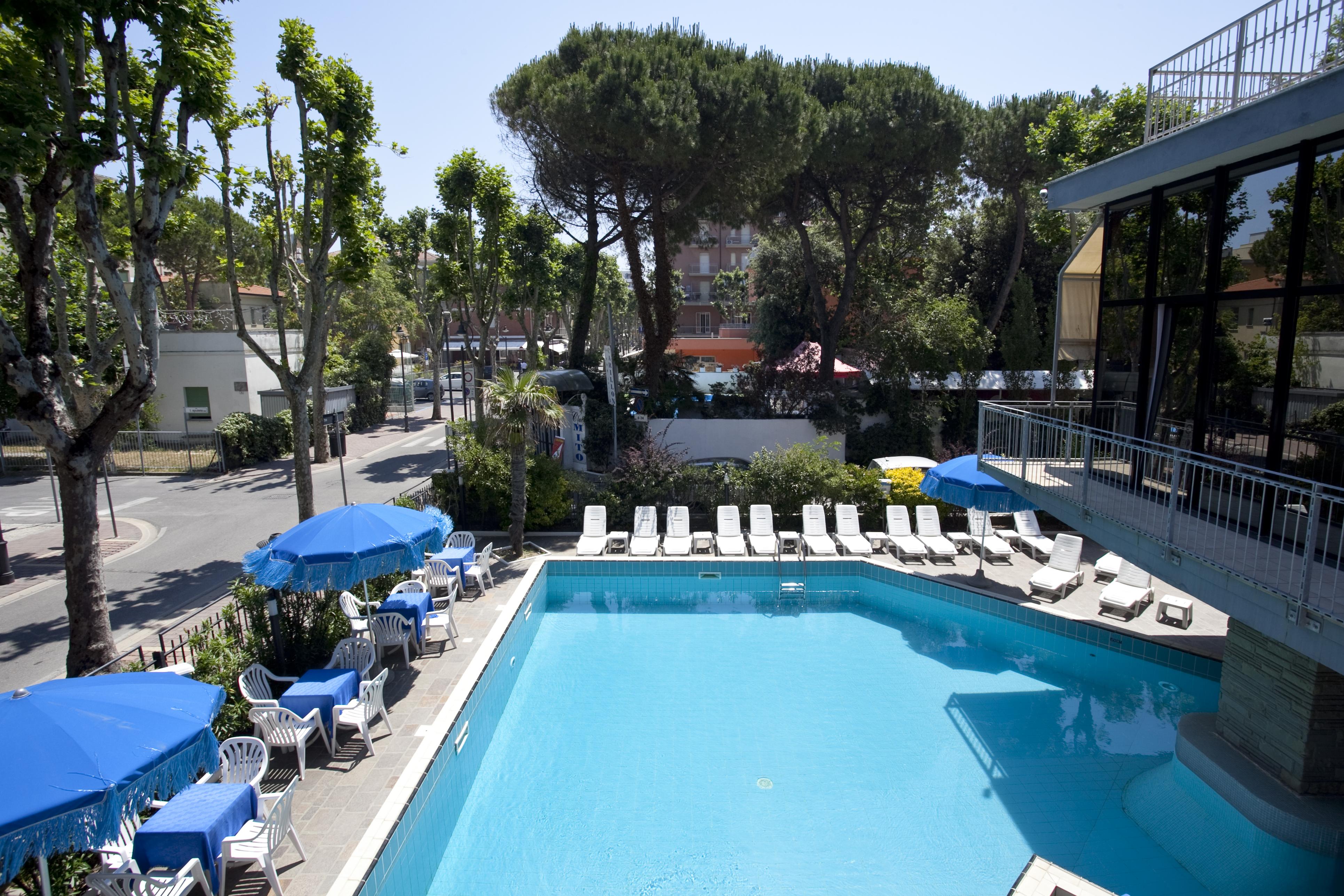 Hotel Metropolitan بيلاريا-إيجيا مارينا المظهر الخارجي الصورة