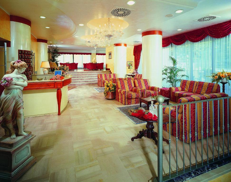 Hotel Metropolitan بيلاريا-إيجيا مارينا المظهر الخارجي الصورة
